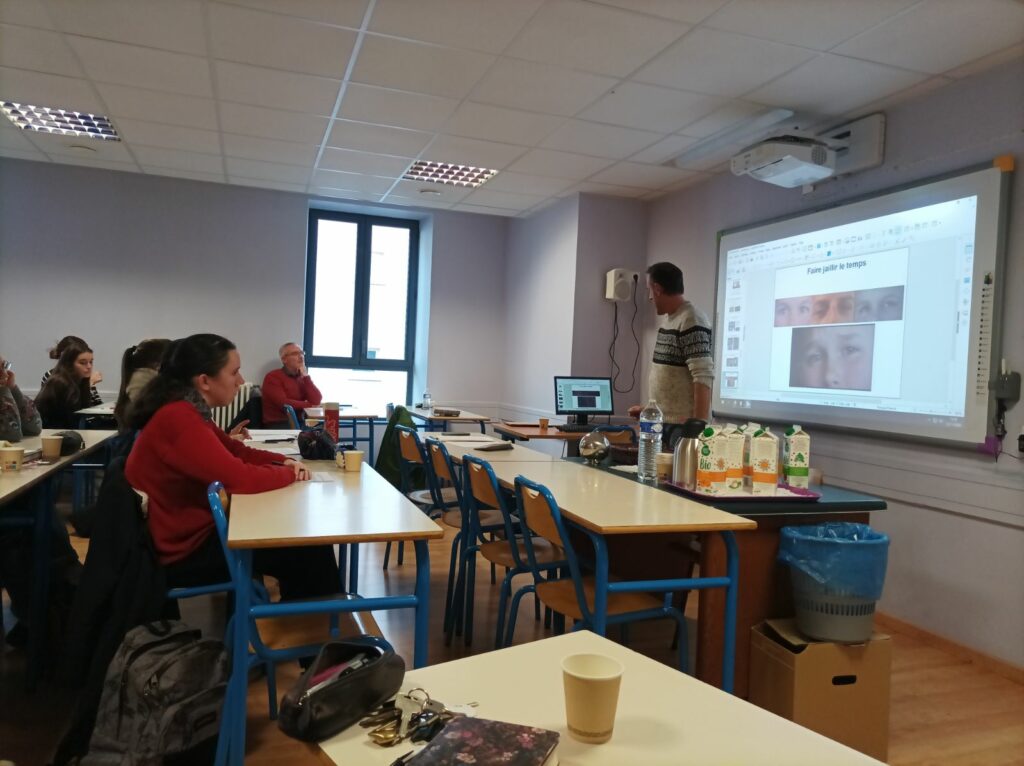 conférence filmer le temps au cinéma (classe préparatoire, Périgueux)