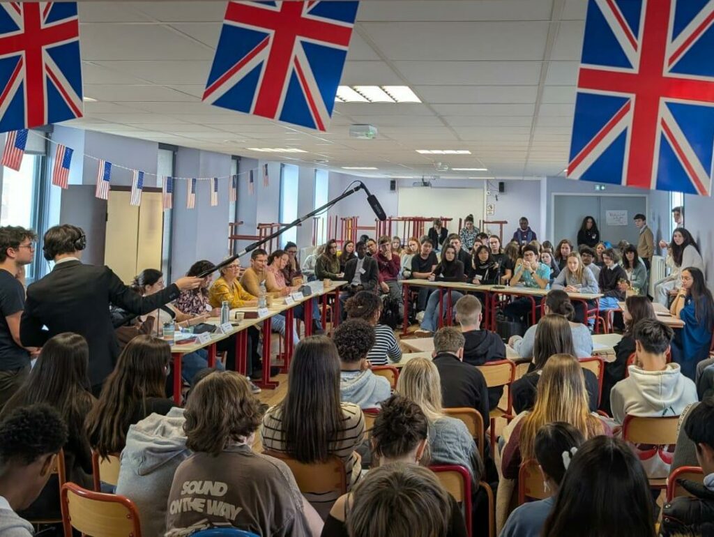 La grande finale des débats en anglais opposant les lycées de Périgueux et Bergerac
