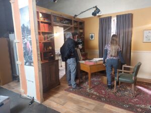 Ultimes préparatifs de tournage Albin teste son travelling compensé.